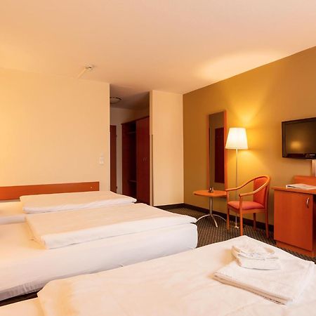 Central Hotel Loewen Feldkirch Bilik gambar